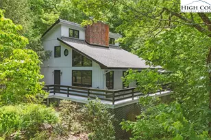 302 Walter Godbey Rd, West Jefferson, NC 28694 - Photo 1