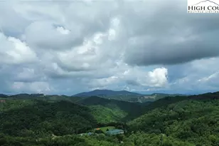 113 Arrowhead Rd, Beech Mountain, NC 28604 - Photo 1