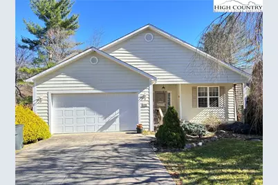 273 W Evergreen Street, West Jefferson, NC 28694 - Photo 1