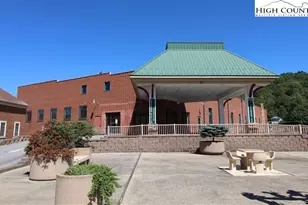 104 Jefferson Station Pl, West Jefferson, NC 28694 - Photo 1