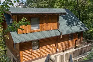 178 Fox Run, Sugar Mountain, NC 28604 - Photo 1