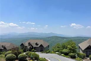743 Craggy Pointe, Sugar Mountain, NC 28604 - Photo 1