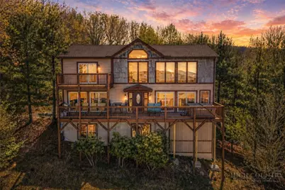 124 W Blueberry Lane, Beech Mountain, NC 28604 - Photo 1