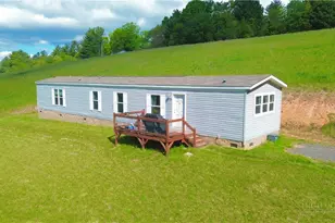 2070 Cranberry Springs Rd, Fleetwood, NC 28626 - Photo 1