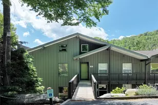 1499 Sugar Mountain Dr, Sugar Mountain, NC 28604 - Photo 1