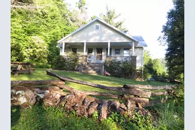 6835 Nc 183 Highway, Newland, NC 28657 - Photo 1