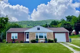 200 S Church Ave, West Jefferson, NC 28694 - Photo 1