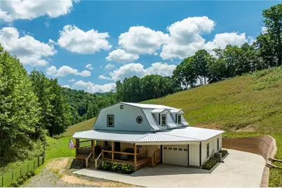 967 Cherry Springs Lane, Trade, TN 37691 - Photo 1