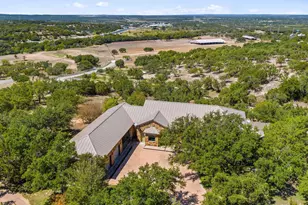 175 Scenic Ridge Dr, Spicewood, TX 78669 - Photo 2