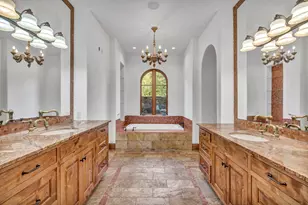 102 Alameda, Horseshoe Bay, TX 78657 - Photo 8