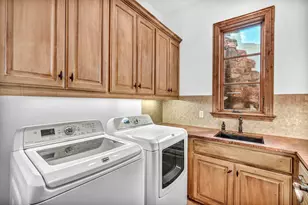 102 Alameda, Horseshoe Bay, TX 78657 - Photo 18