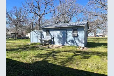 107 N Greenwood, Buchanan Dam, TX 78609 - Photo 18