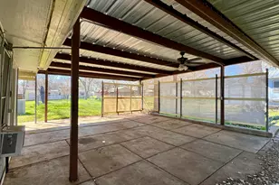 107 N Greenwood, Buchanan Dam, TX 78609 - Photo 16