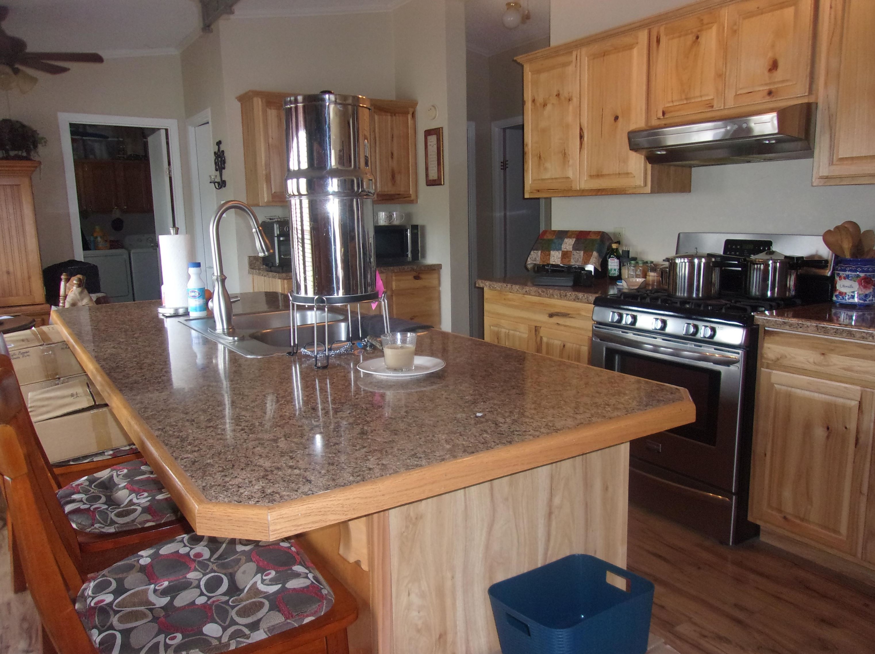 117 Oak Mountain Cir, Sunrise Beach TX  78643-9558 exterior