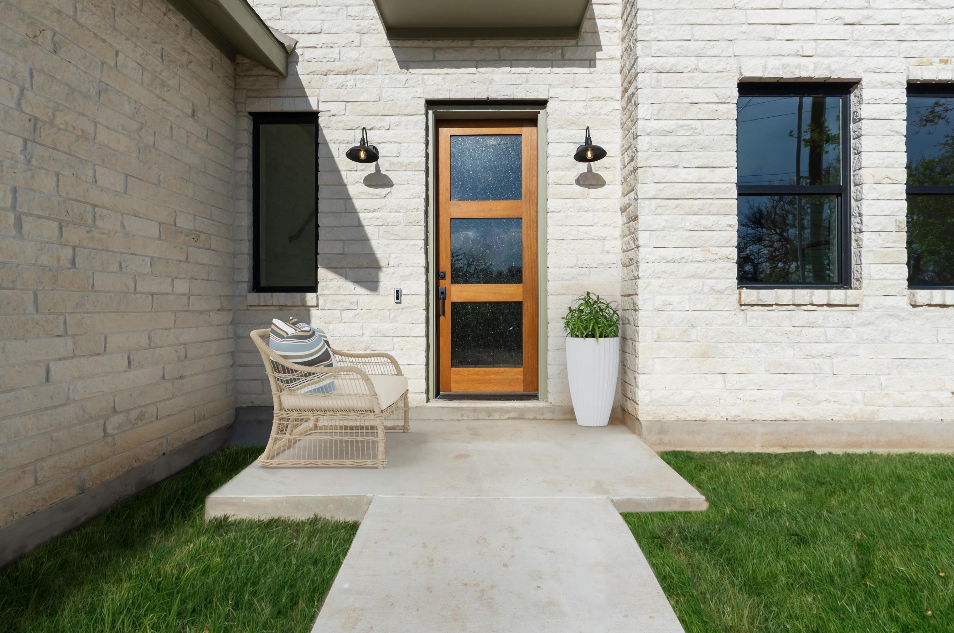 415 Bedford Dr, Cypress Mill, TX 78669