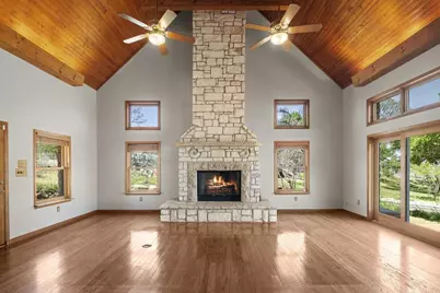 312 Blue Sky Way, Buchanan Dam, TX 78609 - Photo 12