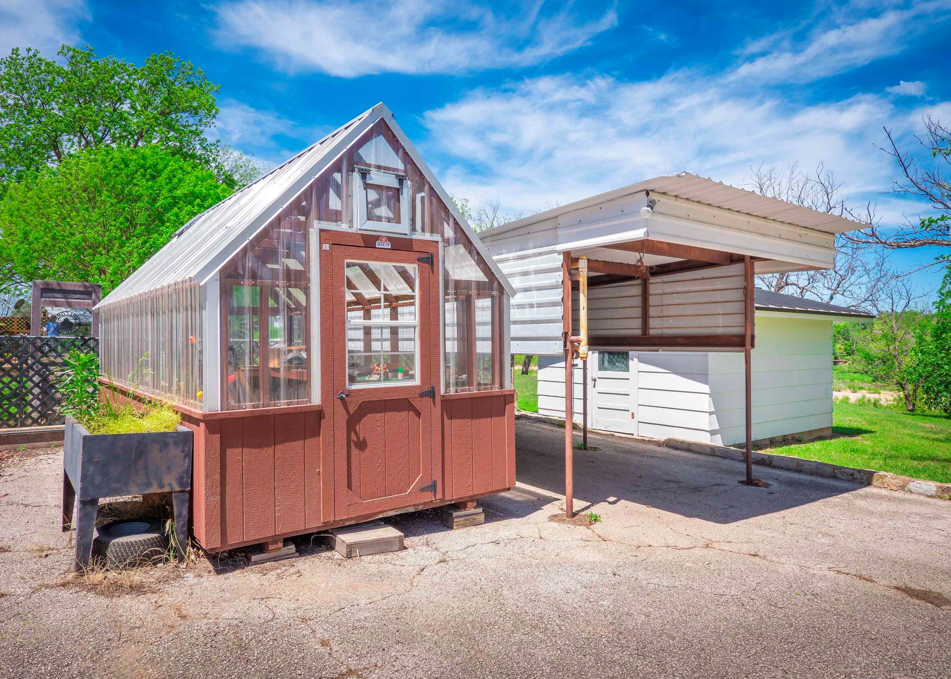 1107 Sandstone St, Sunrise Beach TX  78643-2426 exterior