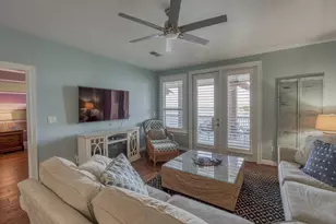 98 Island Dr, Horseshoe Bay, TX 78657 - Photo 8