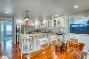 5286 Lighthouse Dr, Horseshoe Bay, TX 78657 - Photo 12