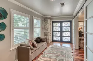 5286 Lighthouse Dr, Horseshoe Bay, TX 78657 - Photo 2