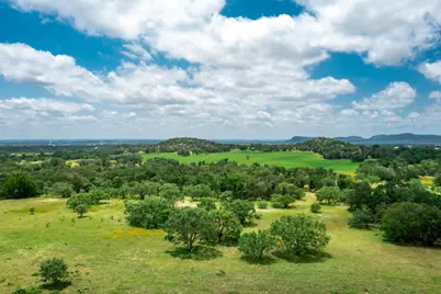 5026 W Ranch Road 1431, Kingsland, TX 78639 - Photo 16