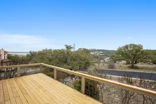 110 Highlands Blvd, Horseshoe Bay, TX 78657 - Photo 6