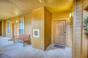 98 Island Dr, Horseshoe Bay, TX 78657 - Photo 12