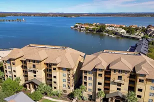 98 Island Dr, Horseshoe Bay, TX 78657 - Photo 2