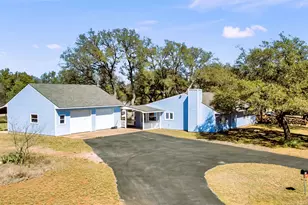 325 Sandy Harbor Dr, Horseshoe Bay, TX 78657 - Photo 2