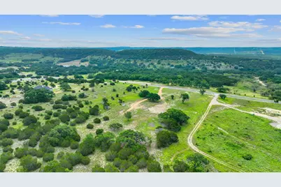 11288 Fm 1174, Bertram, TX 78605 - Photo 4