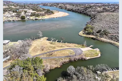 1006 Sandy Harbor Dr, Horseshoe Bay, TX 78657 - Photo 4