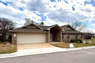 1204 Applewood Dr, Burnet, TX 78611 - Photo 2