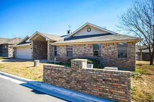 1204 Applewood Dr, Burnet, TX 78611 - Photo 20