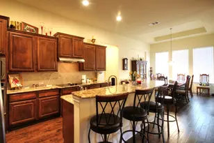 101 Rocky Summit Ct, Spicewood, TX 78669 - Photo 10