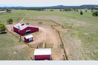 2704 N Highway 281, Burnet, TX 78611 - Photo 4