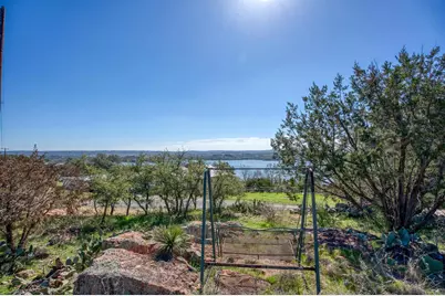 604 N Inwood Road, Buchanan Dam, TX 78609 - Photo 28