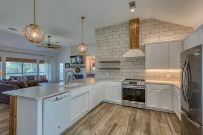 205 Out Yonder, Horseshoe Bay, TX 78657 - Photo 14