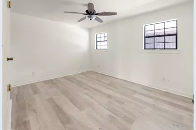 200 Kings Way, Cottonwood Shores, TX 78657 - Photo 18