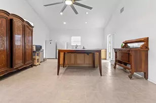 25421 Pedernales Point Dr, Spicewood, TX 78669 - Photo 6