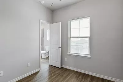 203 Peruna Drive, Marble Falls, TX 78654 - Photo 16