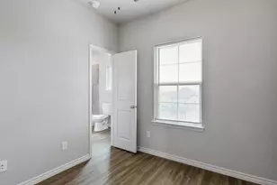 203 Peruna Dr, Marble Falls, TX 78654 - Photo 16