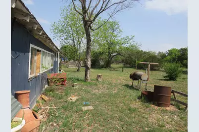 510 South St, Tow, TX 78672 - Photo 4