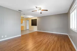 1515 Bee Ln, Tow, TX 78672 - Photo 6