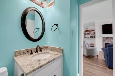 415 Horseshoe Bay North Boulevard, Horseshoe Bay, TX 78657 - Photo 18