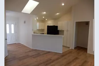 508 B W Hi Circle, Horseshoe Bay, TX 78657 - Photo 4