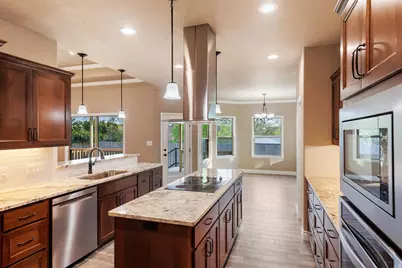 181 Broadmoor St, Meadowlakes, TX 78654 - Photo 10