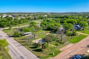 309 Ave M, Marble Falls, TX 78654 - Photo 14