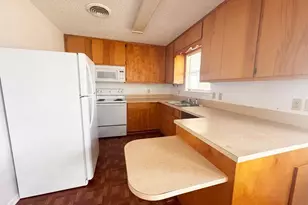 106 Logan Dr, Buchanan Dam, TX 78609 - Photo 4