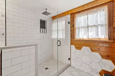 210 Circle Road, Marble Falls, TX 78657 - Photo 16