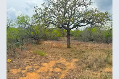 489 Oakhill Dr, Granite Shoals, TX 78654 - Photo 2